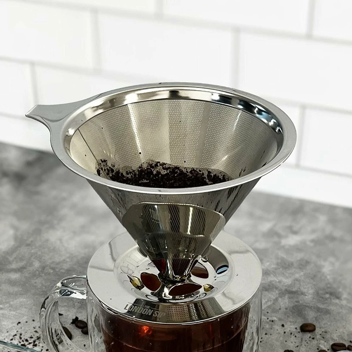 Escali London Sip 1-4 Cup Coffee Dripper | Stainless Steel - Image 4
