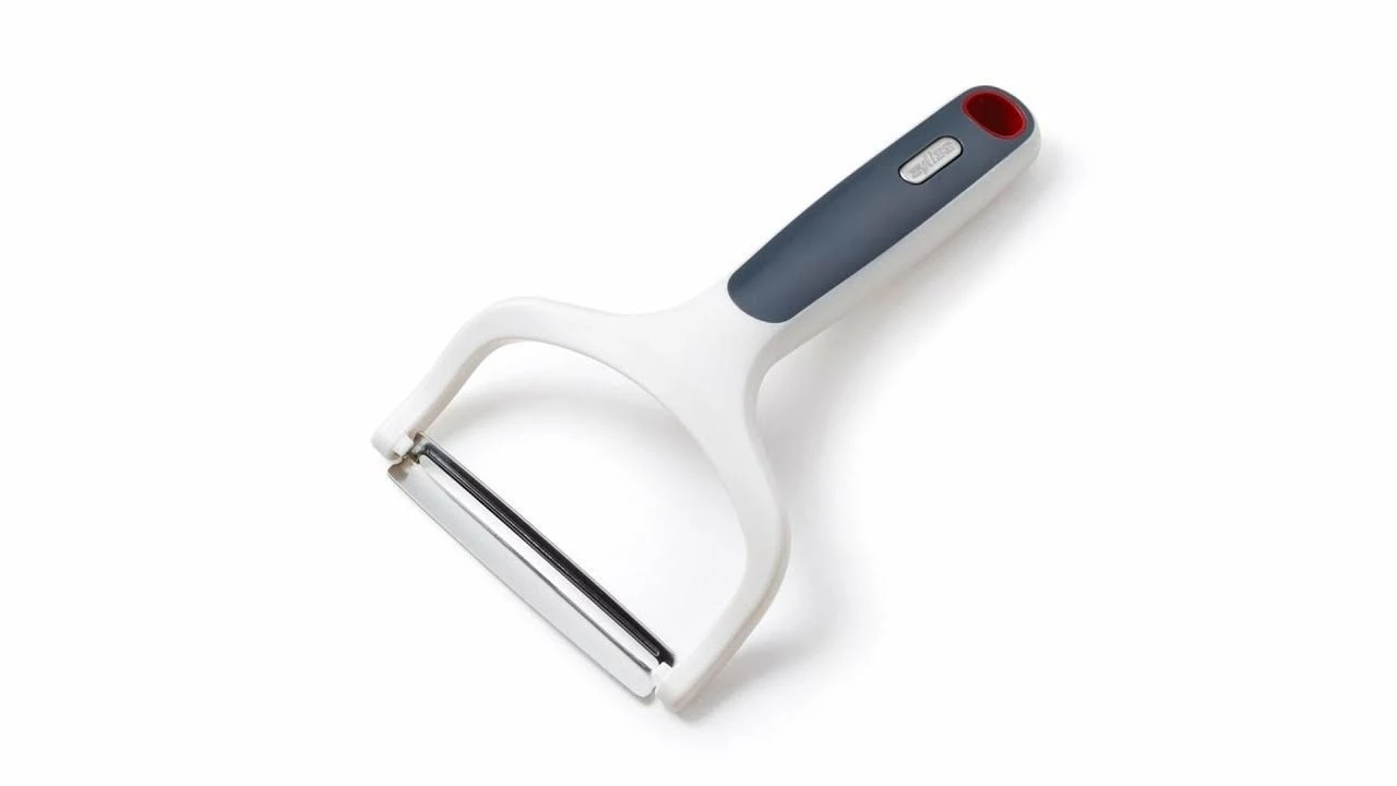 Zyliss Smooth Glide Wide Peeler - Image 4