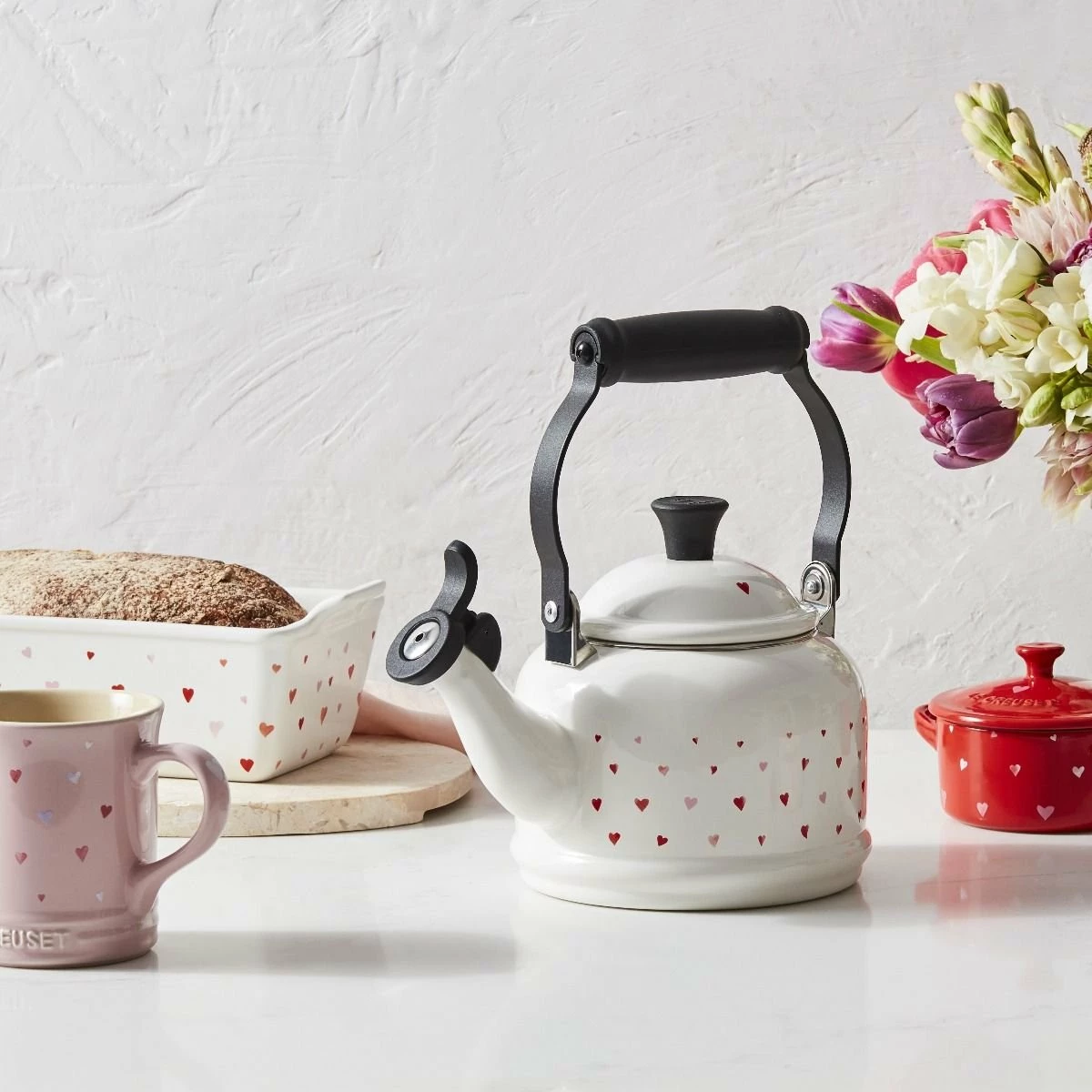 Le Creuset L'Amour Collection 1.25 Qt. Demi Kettle With Heart Applique | White - Image 4