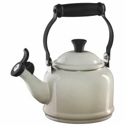 Le Creuset 1.25 Qt. Demi Kettle Tea Pot | Meringue White