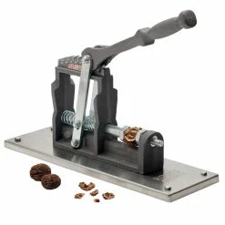 Roots & Harvest Walnut Cracker